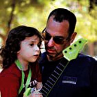 Haber | İsrail`de Eşcinsel Babalar Televizyonda ve Gerçek Hayatta Popüler