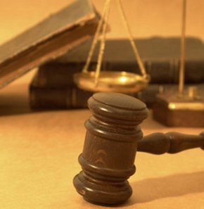 Haber | Eşcinsellerle görüşen kocaya 600 bin TL`lik dava