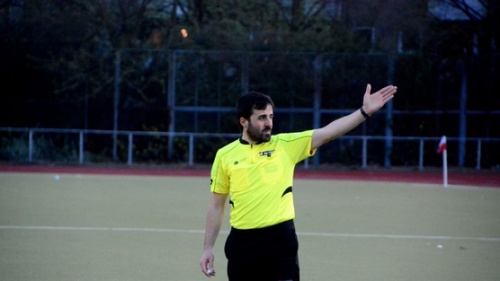 Haber | Eşcinsel hakem Halil İbrahim Dinçdağ için imza kampanyası başlatıldı