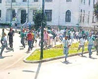 Haber | Eşcinsellere saldırı belgeseli!  