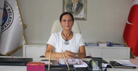 Haber | Akdeniz Belediyesi’nin desteklediği sempozyumda Eş Başkan Mutlu konuşmacı oldu