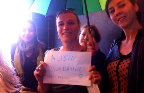 Haber | Starbucks’ta Transfobi