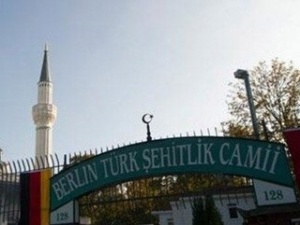 Haber | `Biz eşcinsel grubu camiye davet etmedik`