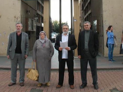 Haber | Hakaret ettiği Atatürk’ün posteri önünde açıklama yaptı