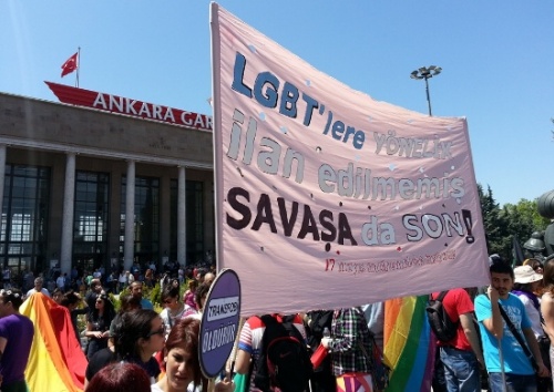 Haber | Adalet Bakanlığı: LGBT yurttaşların haklarına dair hiçbir faaliyetimiz yok