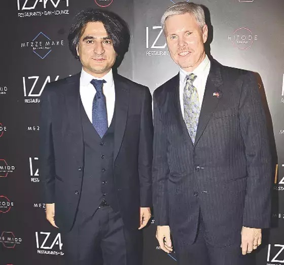 Haber | Türk genciyle evlenen Charles F. Hunter`ın yüzüğü görüldü