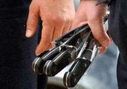 Haber | Erkek mahkum kadın olmak için kendi penisini nasıl kesti? 