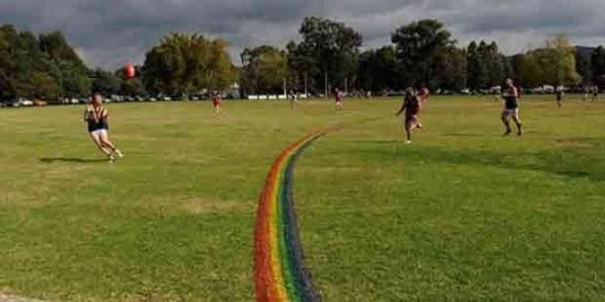 Haber | Premier Lig CEO`su: Eşcinsel futbolcular kimliklerini rahatça söylemeliler