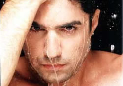 Haber | Özcan Deniz: Bana gay mi diyorsun sensin gay!!! 