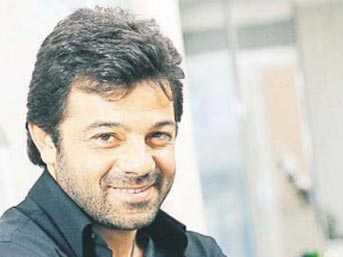 Haber | Gay olurum ama küpe takmam