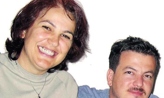 Haber | Kocayı şok eden aldatma! Doktor eşini, lezbiyen âşığıyla görüntüledi! 