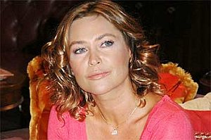 Haber | `Eşcinsellerin problemi türbanlılardan daha büyük!` Hülya Avşar kızdıracak! 