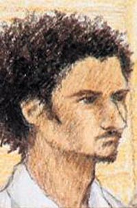 Haber | Gay`lere çekiçle saldırdı 