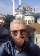 Resmi Büyüt
